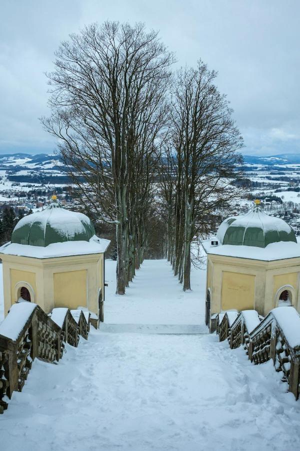 Hotel Kacenka Králíky Bagian luar foto