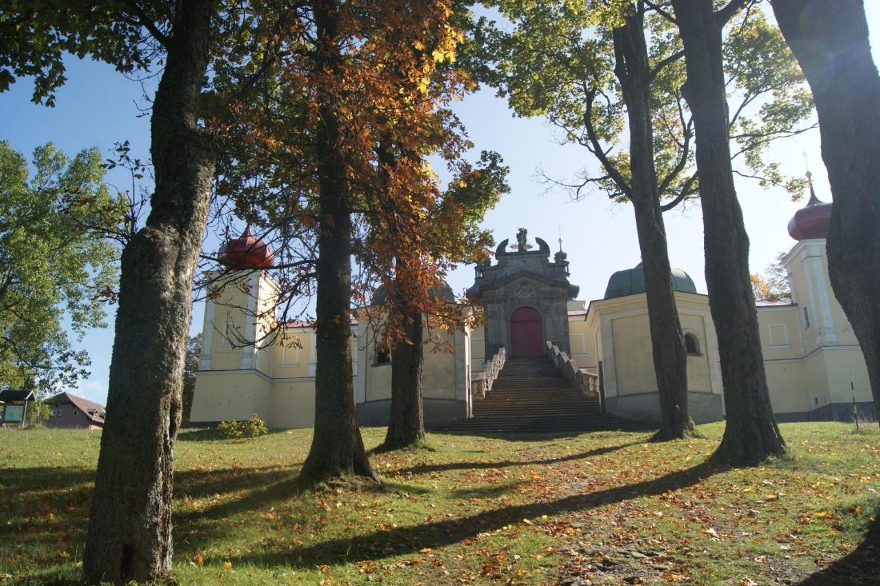 Hotel Kacenka Králíky Bagian luar foto