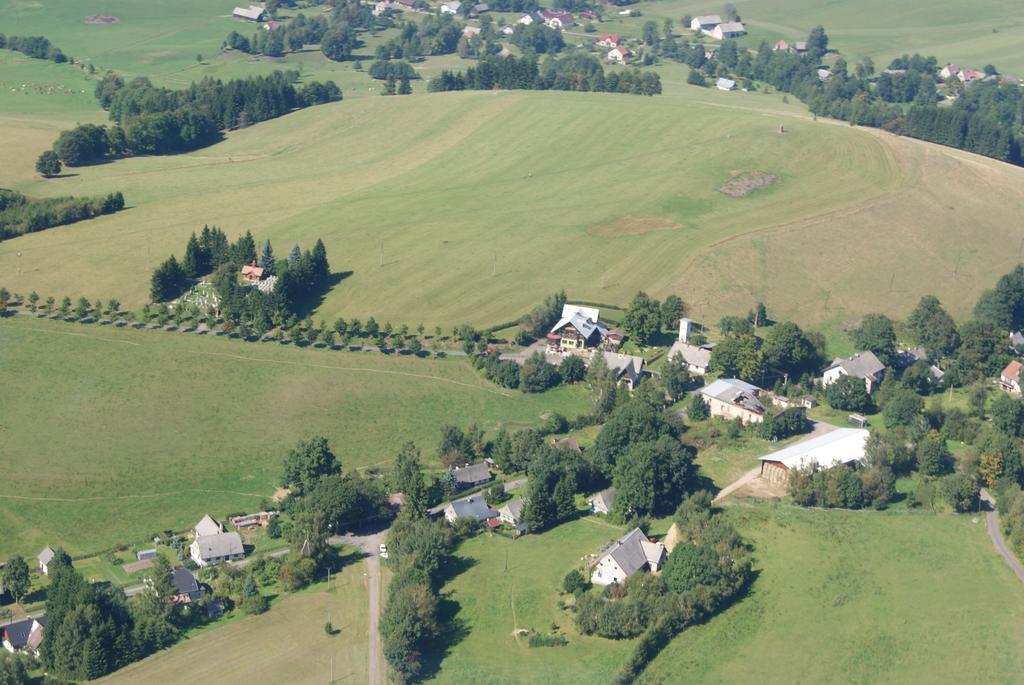 Hotel Kacenka Králíky Bagian luar foto
