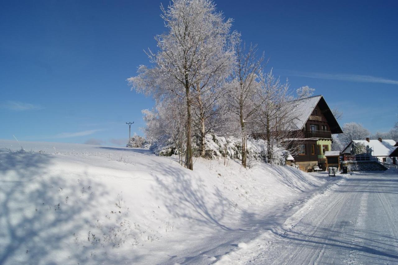 Hotel Kacenka Králíky Bagian luar foto